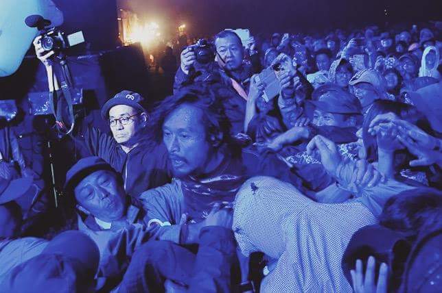 Eye takes to the crowd. Photo: Taio Konishi