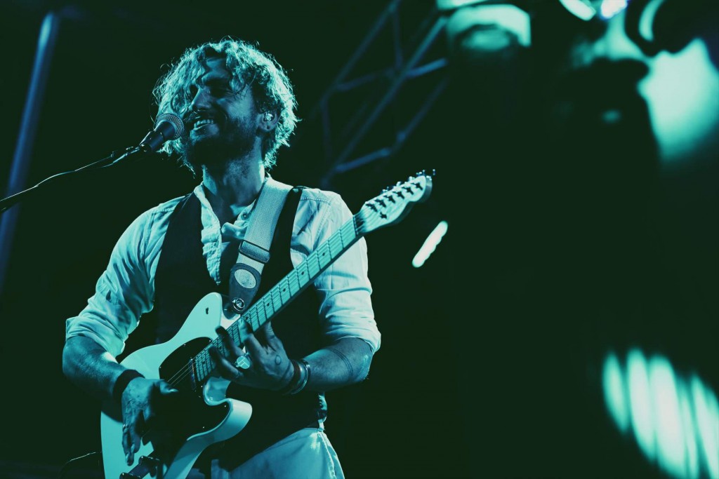 John Butler brought his trio. Photo: Taio Konishi