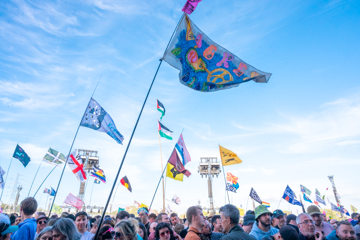 The Spirit of the Festival: Glastonbury’s Community Vibe and Its Future Inspiration for Fuji Rock